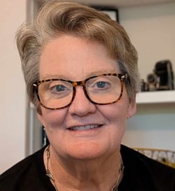 headshot of sharon
